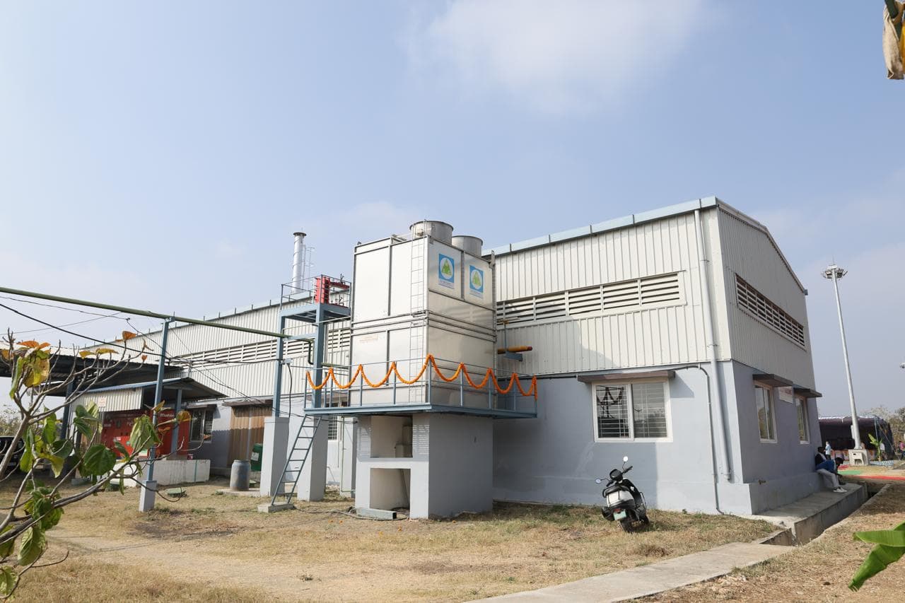 Quality and administrative buildings at the facility